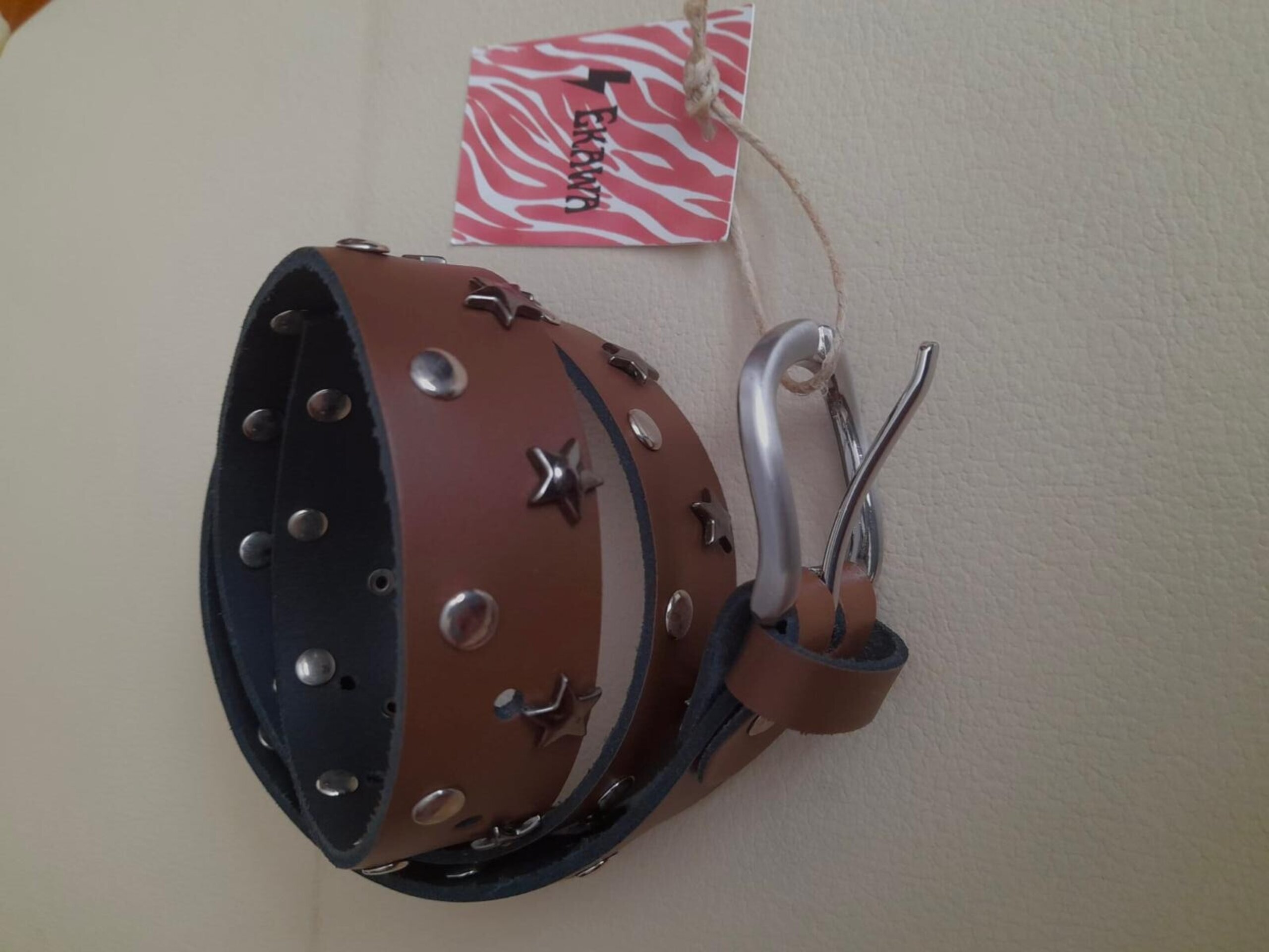 Cinturón de piel con Tachuelas de Estrella y Redondas - 2