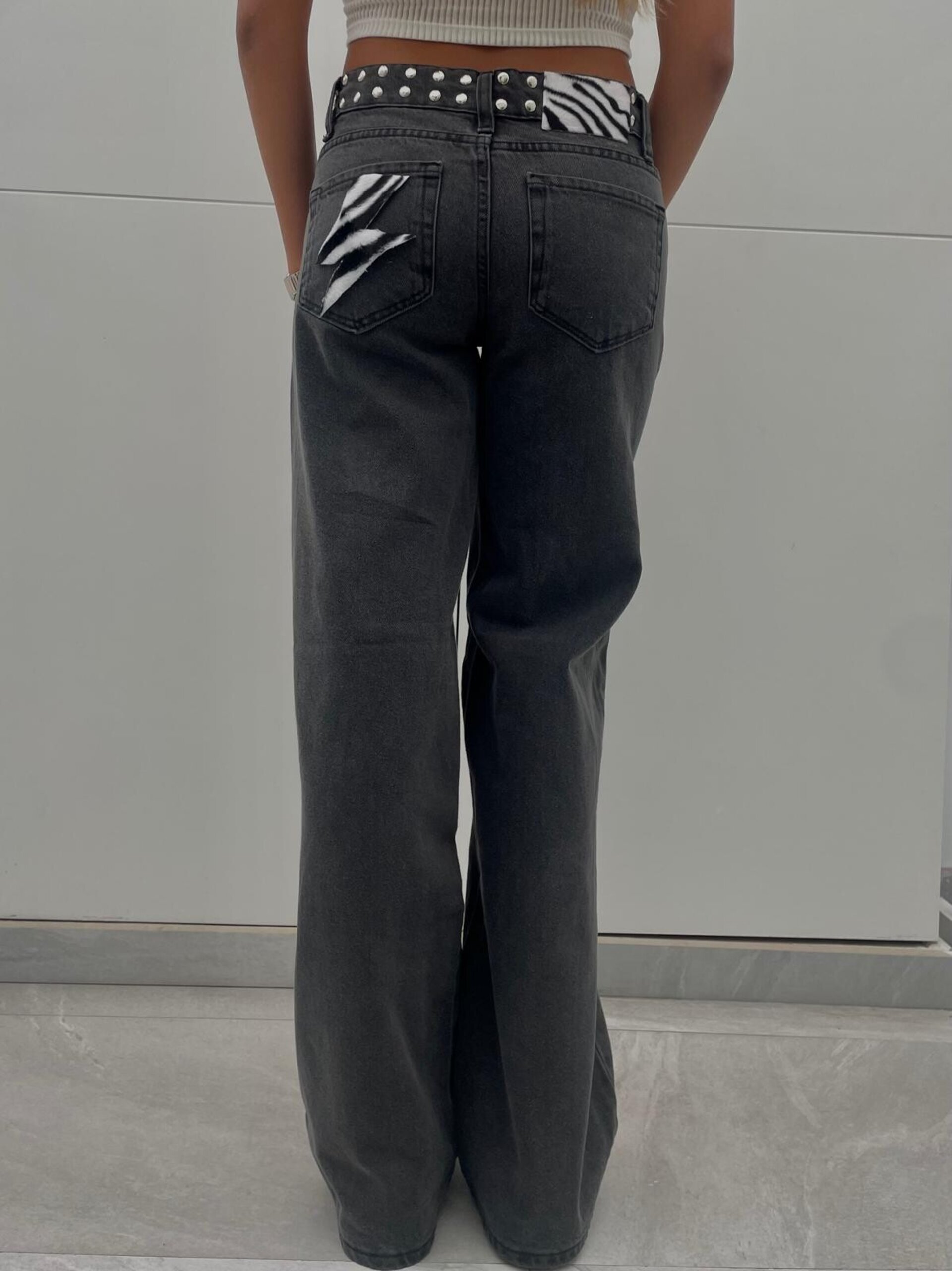 Jeans Zebra Rebel Tachuelas Cintura (leer descripción de rayo)👇 - 2